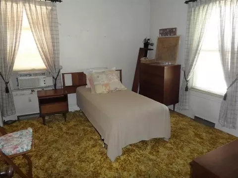 326 N Griffith Blvd, Griffith, IN 46319 photo 10