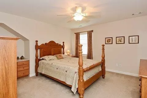 1629 Thistle Ln, Munster, IN 46321 photo 10