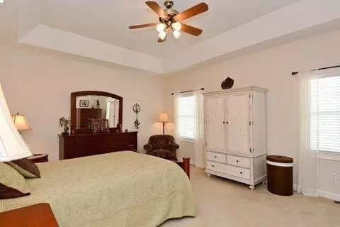 1629 Thistle Ln, Munster, IN 46321 photo 8