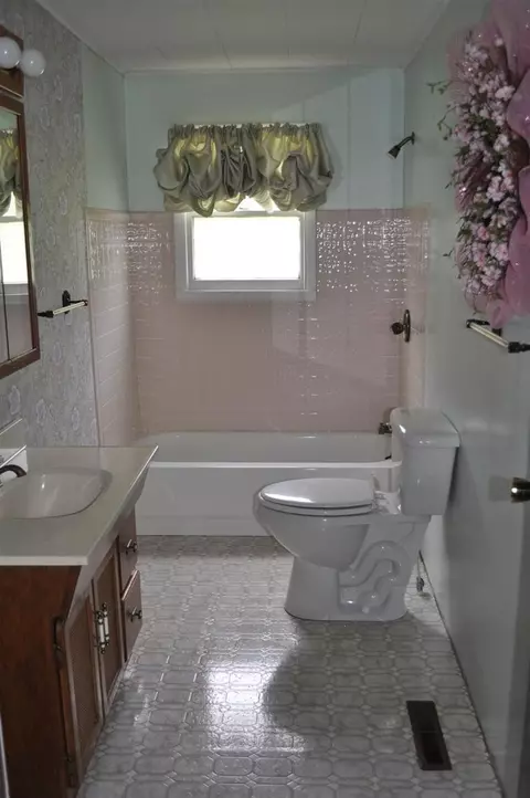 2715 S Range Rd, Knox, IN 46534 photo 6