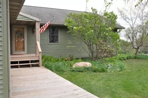 4089 N 450, Rolling Prairie, IN 46371 photo 2