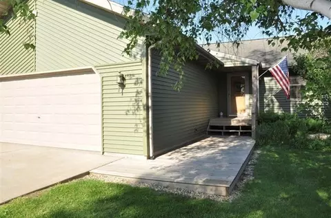 4089 N 450, Rolling Prairie, IN 46371 photo 1