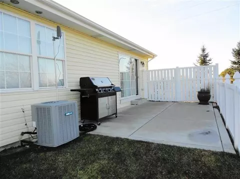 7956 W 101, Saint John, IN 46373 photo 3