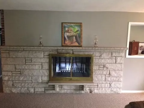 8425 Parrish Pl, Highland, IN 46322 photo 6
