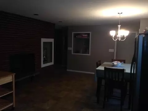 8425 Parrish Pl, Highland, IN 46322 photo 8