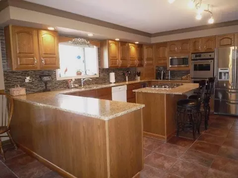 9800 Rose Ln, Munster, IN 46321 photo 10