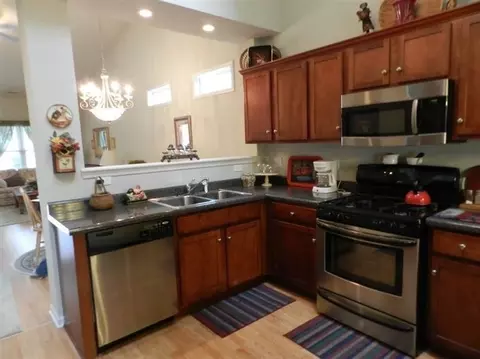 545 Aster Ln, Griffith, IN 46319 photo 8