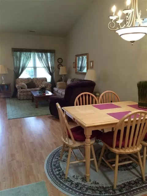 545 Aster Ln, Griffith, IN 46319 photo 5