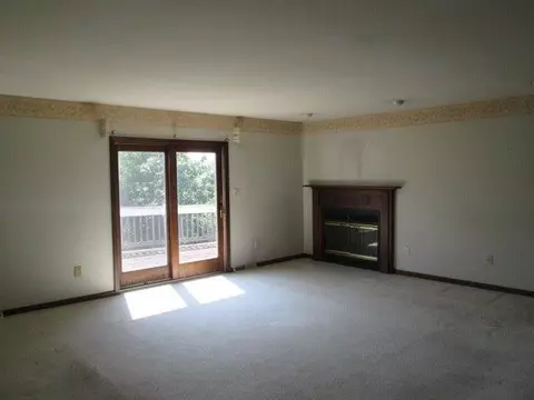 11671 Edison St, Crown Point, IN 46307 photo 4
