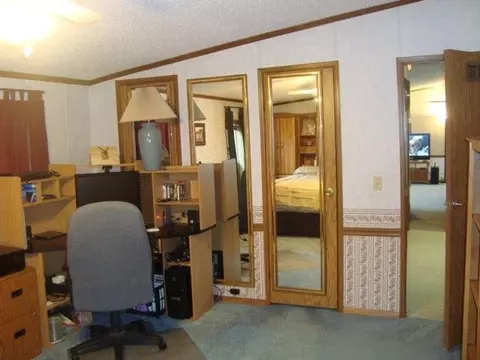 963 E 300, La Porte, IN 46350 photo 9