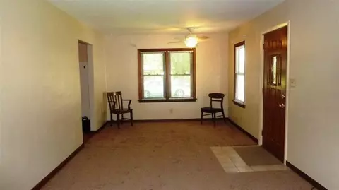 329 Indiana St, Porter, IN 46304 photo 8