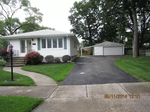435 N Elmer St, Griffith, IN 46319 photo 3