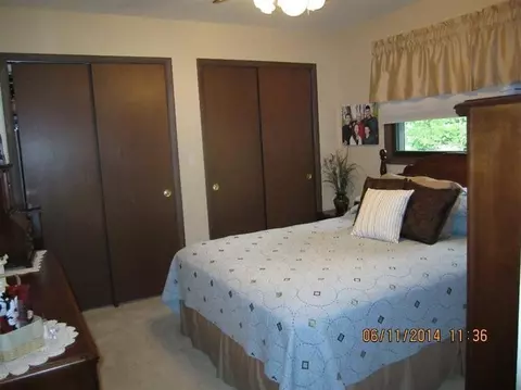 435 N Elmer St, Griffith, IN 46319 photo 8