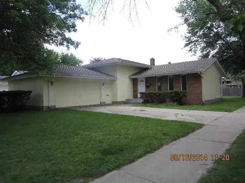 8504 Harrison Ave, Munster, IN 46321 photo 2