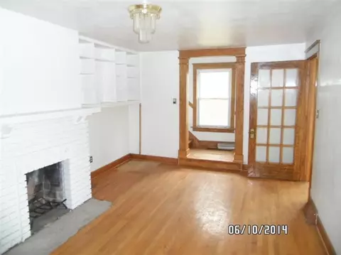 708 Grant St, Gary, IN 46404 photo 5