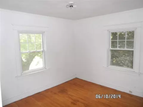 708 Grant St, Gary, IN 46404 photo 9