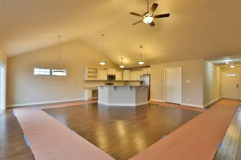10208 Privet Dr, Crown Point, IN 46307 photo 3