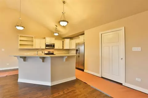 10208 Privet Dr, Crown Point, IN 46307 photo 6