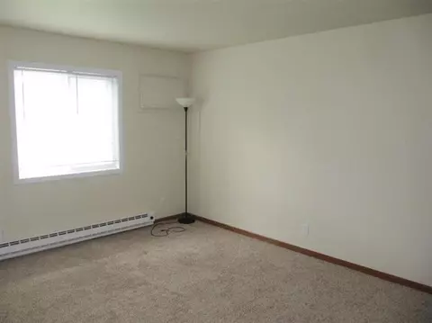 121 N West St #12, Crown Point, IN 46307 photo 9