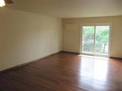 121 N West St #12, Crown Point, IN 46307 photo 7