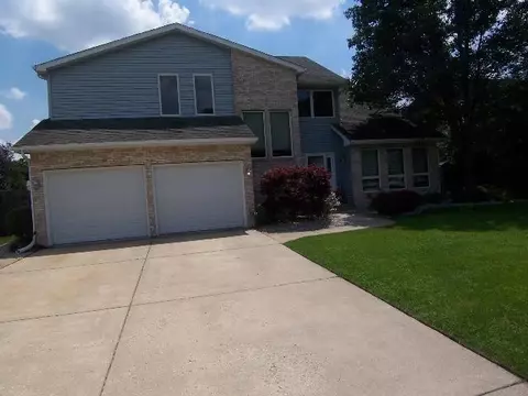1506 Azalea Dr, Munster, IN 46321 photo 2