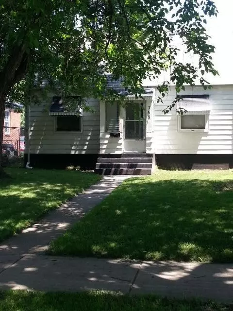 765 Durbin St, Gary, IN 46404 photo 1