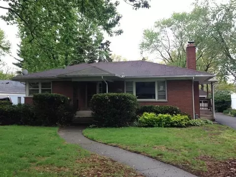 8612 Schreiber Dr, Munster, IN 46321 photo 1