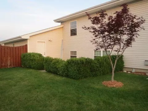 10732 Millard Dr, Saint John, IN 46373 photo 7