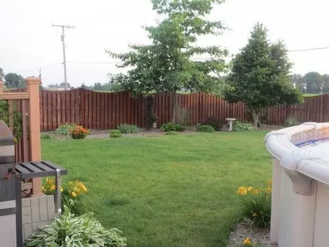 10732 Millard Dr, Saint John, IN 46373 photo 8