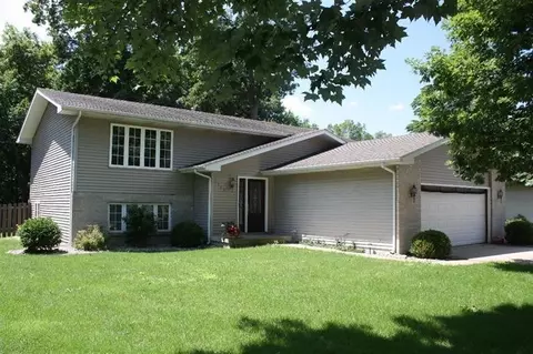 1503 Cove Trl, Porter, IN 46304 photo 2