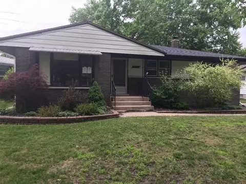 8611 Forest, Munster, IN 46321 photo 1