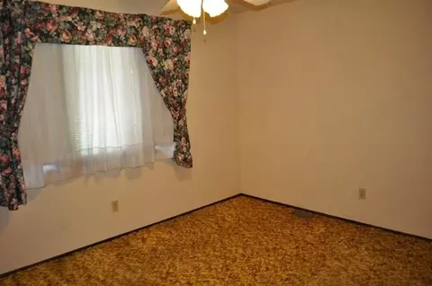 343 W 350, Winamac, IN 46996 photo 7