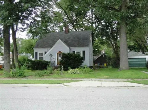 320 N Griffith Blvd, Griffith, IN 46319 photo 3