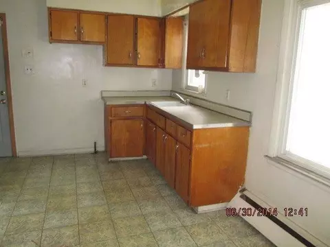 301 E 49th Ave, Gary, IN 46409 photo 4