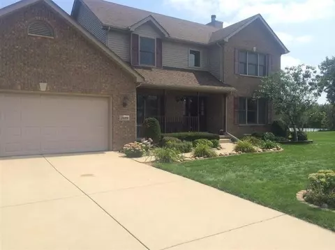 2601 Squire Dr, Dyer, IN 46311 photo 1