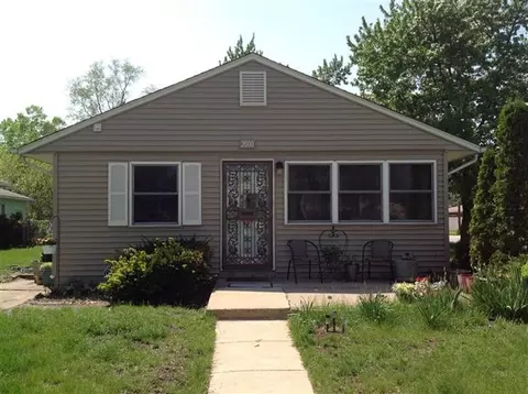 2000 Roosevelt St, Gary, IN 46404 photo 1