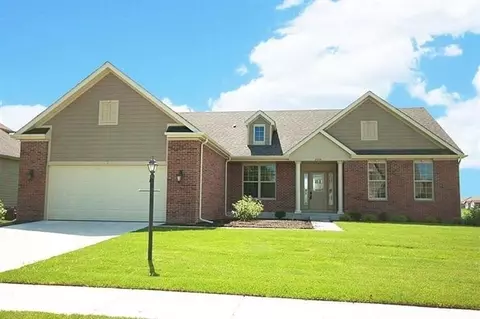 2059 Walker Dr, Valparaiso, IN 46385 photo 1