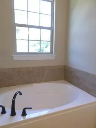 2059 Walker Dr, Valparaiso, IN 46385 photo 9