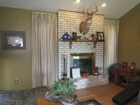 9391 E Oakridge Dr, Saint John, IN 46373 photo 5