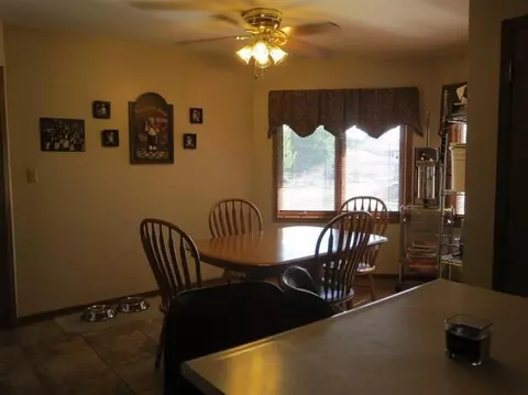 9391 E Oakridge Dr, Saint John, IN 46373 photo 8