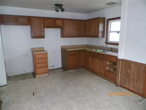 7501 Kentucky Ave, Hammond, IN 46323 photo 6