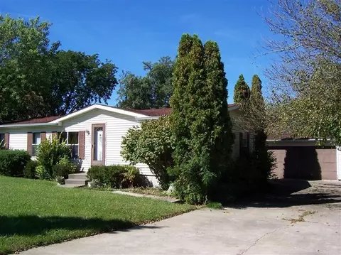 3299 Rustic Ln, Crown Point, IN 46307 photo 3