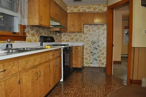 12538 N 400, Wheatfield, IN 46392 photo 2