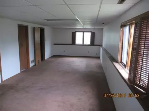 807 N Wiggs, Griffith, IN 46319 photo 10
