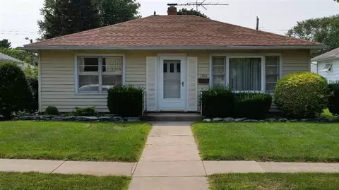 1306 Wright Ave, La Porte, IN 46350 photo 1