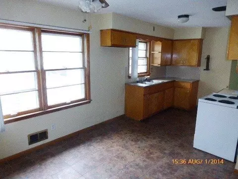 1446 N Griffith Blvd, Griffith, IN 46319 photo 3