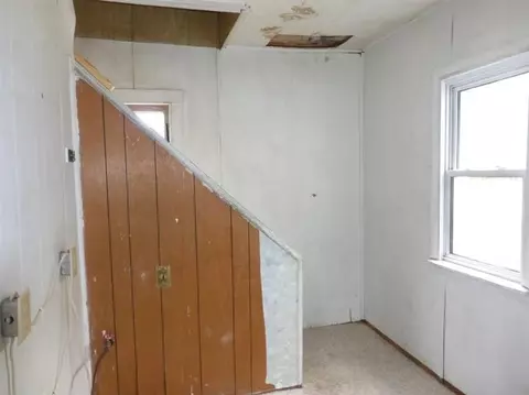2580 Stevenson St, Gary, IN 46406 photo 8