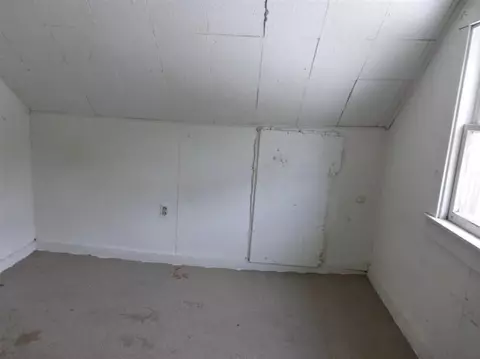 2580 Stevenson St, Gary, IN 46406 photo 10