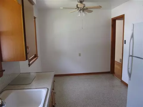 7148 Tapper Ave, Hammond, IN 46324 photo 5