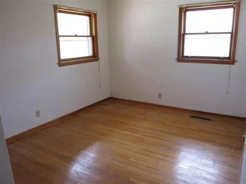 7148 Tapper Ave, Hammond, IN 46324 photo 6